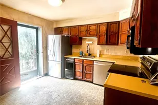 204 Rainprint Ln, Murrysville, PA 15668 - Photo 11