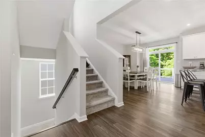 2153 Shawnee Dr, South Strabane, PA 15301 - Photo 3