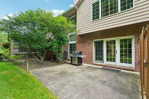 2135 S Huntington Ct S, Pittsburgh, PA 15090 - Photo 29