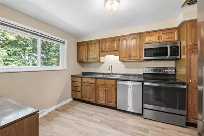 254 Parkedge Rd, Green Tree, PA 15220 - Photo 11