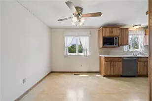 132 Tippecanoe Dr, Hempfield Township, PA 15601 - Photo 11
