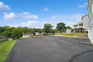 132 Tippecanoe Dr, Hempfield Township, PA 15601 - Photo 35