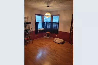 1041 W Main St, Sharpsville, PA 16150 - Photo 9
