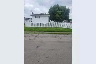 1041 W Main St, Sharpsville, PA 16150 - Photo 3