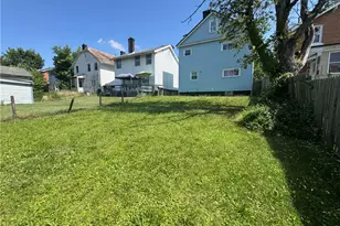 1320 Irwin St, Aliquippa, PA 15001 - Photo 29