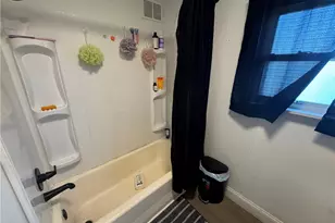 1320 Irwin St, Aliquippa, PA 15001 - Photo 23