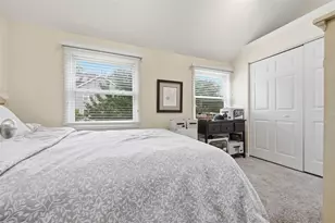 105 Old Village Ln, Bethel Park, PA 15102 - Photo 21