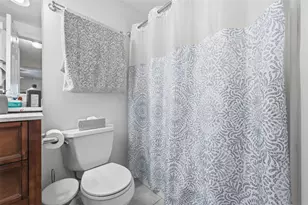 105 Old Village Ln, Bethel Park, PA 15102 - Photo 25