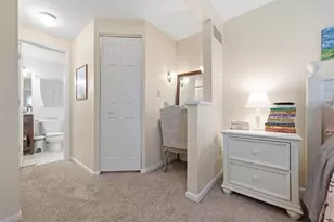 105 Old Village Ln, Bethel Park, PA 15102 - Photo 19
