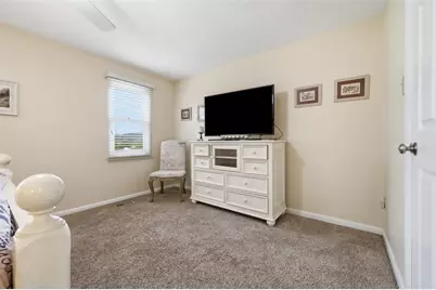 105 Old Village Ln, Bethel Park, PA 15102 - Photo 19