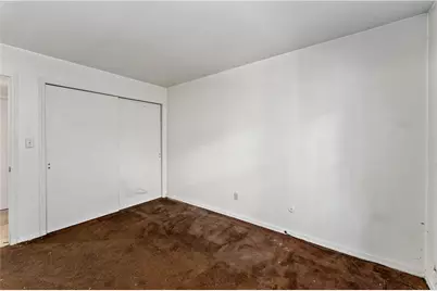 980 Chatham Park Dr #K, Scott Township, PA 15216 - Photo 11