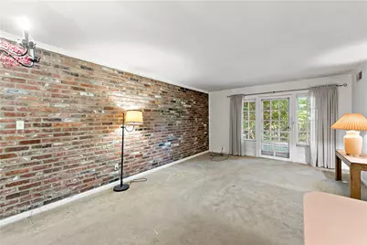 980 Chatham Park Dr #K, Scott Township, PA 15216 - Photo 3