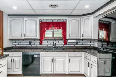 1121 Dixon Rd, Cherryhll Township-Clymer, PA 15728 - Photo 7