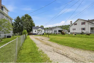 118 Homewood Ave, Washington Township, PA 15012 - Photo 37