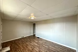 1417 4th Ave, Conway, PA 15027 - Photo 5
