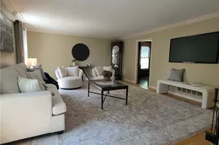 121 Berwyn Rd, Ross Twp, PA 15237 - Photo 7
