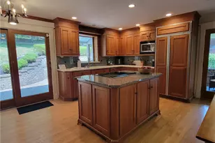 121 Berwyn Rd, Ross Twp, PA 15237 - Photo 17