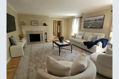 121 Berwyn Rd, Ross Twp, PA 15237 - Photo 5