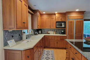 121 Berwyn Rd, Ross Twp, PA 15237 - Photo 19