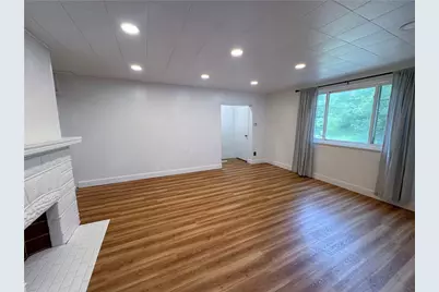 9238 Bissell Way, Pittsburgh, PA 15201 - Photo 15
