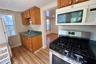 9238 Bissell Way, Pittsburgh, PA 15201 - Photo 5