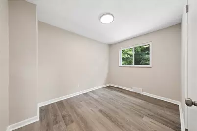 3214 Greenwald Rd, Bethel Park, PA 15102 - Photo 13