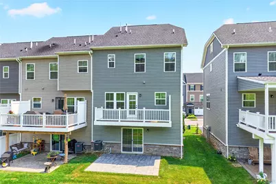 4009 Crown Dr, South Park, PA 15129 - Photo 23