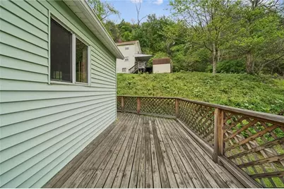 312 Harrison Ave, Vandergrift, PA 15629 - Photo 35