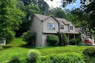 229 Katherine Dr, North Huntingdon, PA 15642 - Photo 3