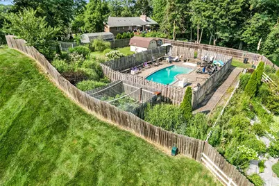 107 Tory Rd, Moon/Crescent Twp, PA 15108 - Photo 5