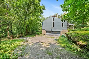237 Leslie Rd, Middlesex Township, PA 16059 - Photo 3
