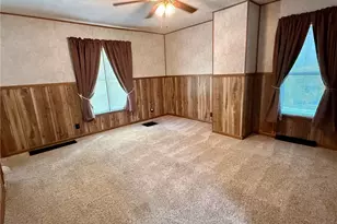 81 Hartwick Rd, Findley Township, PA 16137 - Photo 23