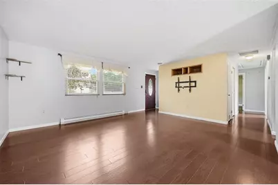 390 Gemini Drive, Economy, PA 15042 - Photo 7