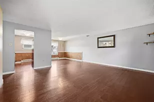390 Gemini Dr, Economy, PA 15042 - Photo 5