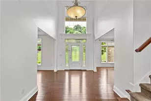 2183 Grandeur Dr, Hampton, PA 15044 - Photo 3