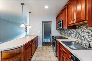 704 King St, McKeesport, PA 15132 - Photo 7