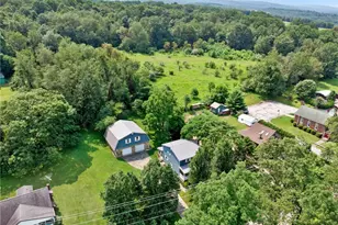 1722 Strangford Rd, Burrel-Blacklick, PA 15717 - Photo 29