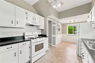 1901 Line Rd, Neshannock Township, PA 16105 - Photo 17