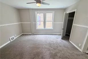422 Glen Ave, Ellwood City, PA 16117 - Photo 11