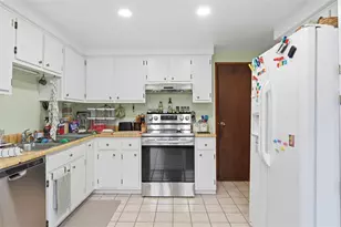 9917 E Moccasin Trail, Pittsburgh, PA 15090 - Photo 13