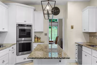 472 Spruce Ln, Houston, PA 15342 - Photo 13