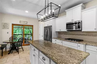 472 Spruce Ln, Houston, PA 15342 - Photo 11