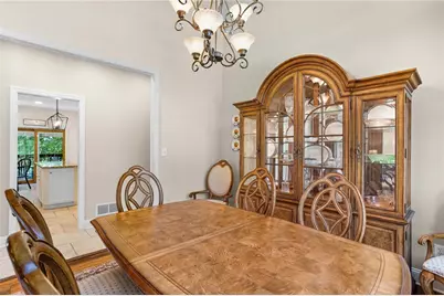 472 Spruce Ln, Houston, PA 15342 - Photo 9