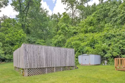 421 Orchard Dr, Pittsburgh, PA 15236 - Photo 25