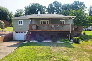 616 Maple St, Jeannette, PA 15644 - Photo 5