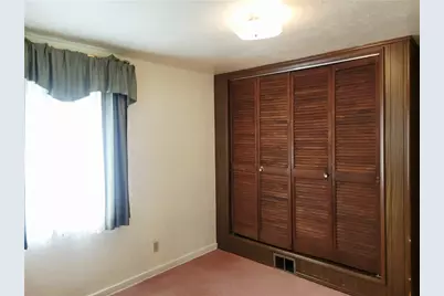 616 Maple Street, Jeannette, PA 15644 - Photo 17