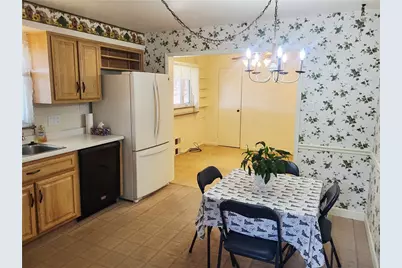 616 Maple Street, Jeannette, PA 15644 - Photo 13
