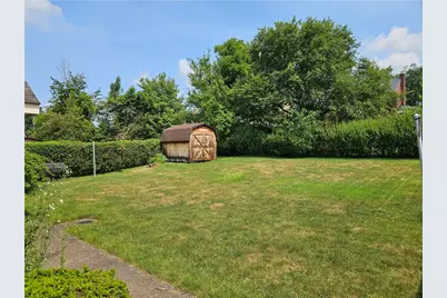 1329 Stanley Drive, Pittsburgh, PA 15147 - Photo 5