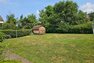 1329 Stanley Dr, Pittsburgh, PA 15147 - Photo 5