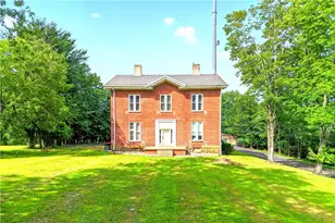 210 Tollgate Hill Rd, Hempfield Township, PA 15601 - Photo 5